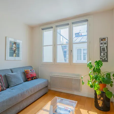 Chic Monceau Retreat Apartment *